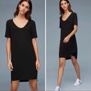 Aritizia babaton sotomayor t-shirt dress